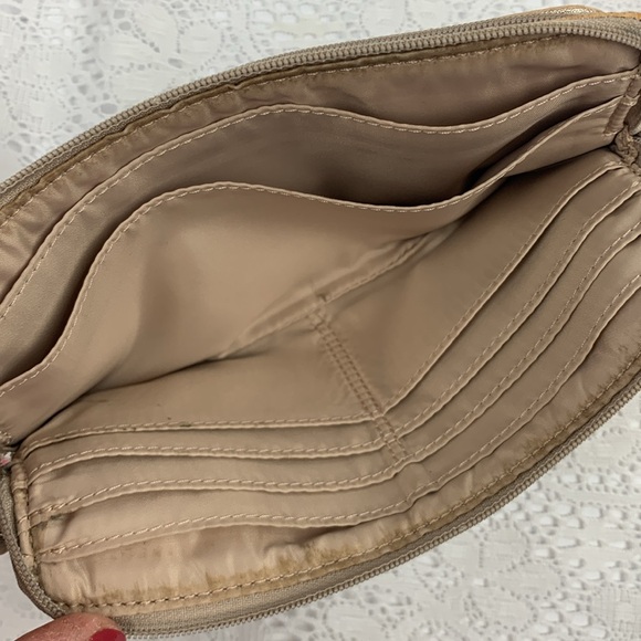 Coach Signature C Canvas Leather Wristlet Wallet Zip Close Tan Pink silver Strap - Picture 9 of 15